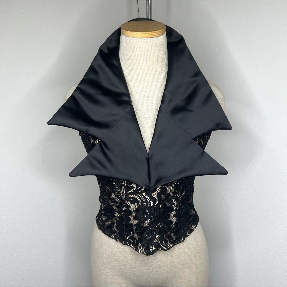 🔹 Cadolle Creation Paris Tuxedo Corset Top